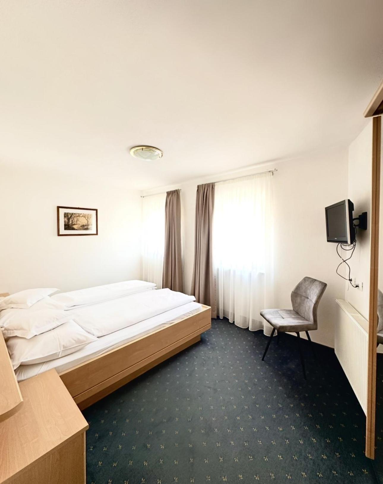 Garni Hotel Dorothea Τιρόλο Εξωτερικό φωτογραφία